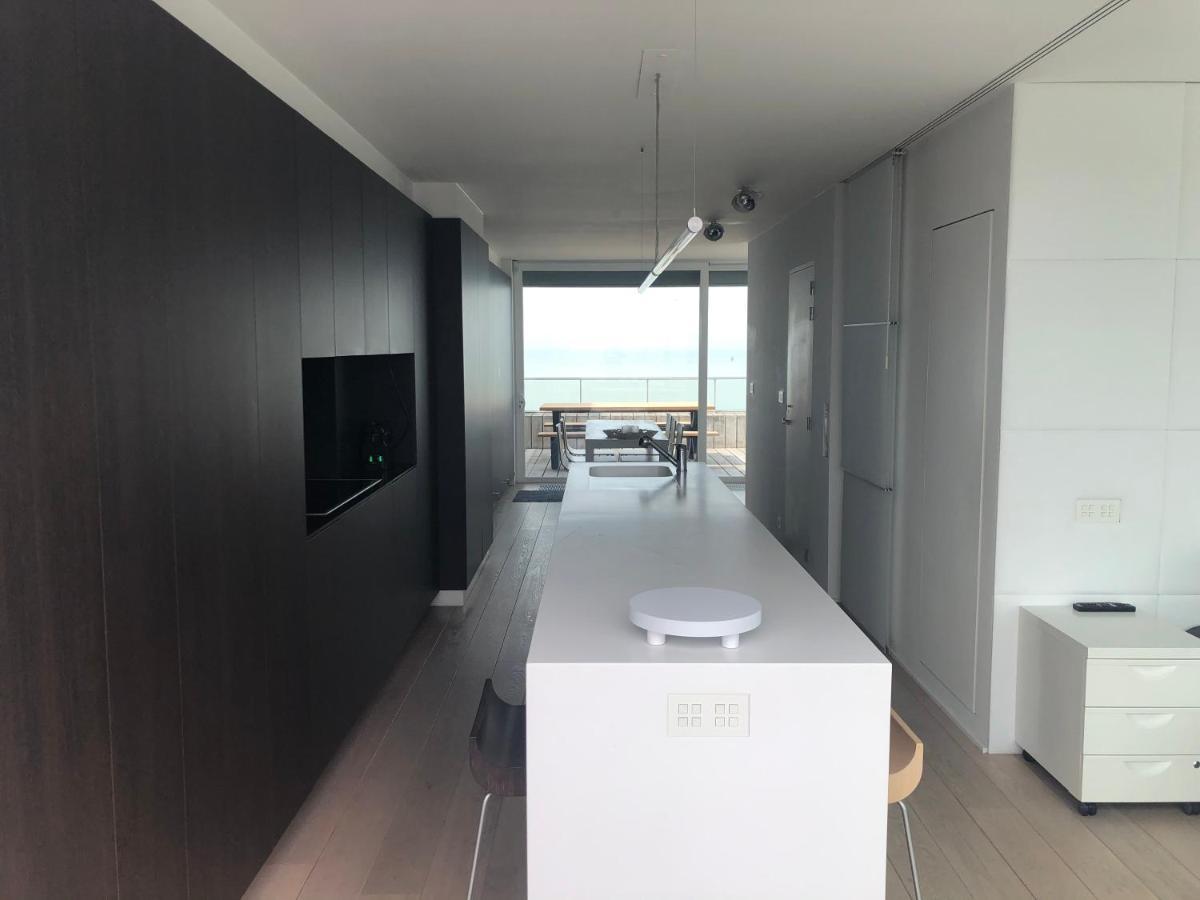 Penthouse Sea-Loft Blankenberge, Uniek Zeezicht, Luxeloft Met 40M2 Terras! Apartment Exterior photo