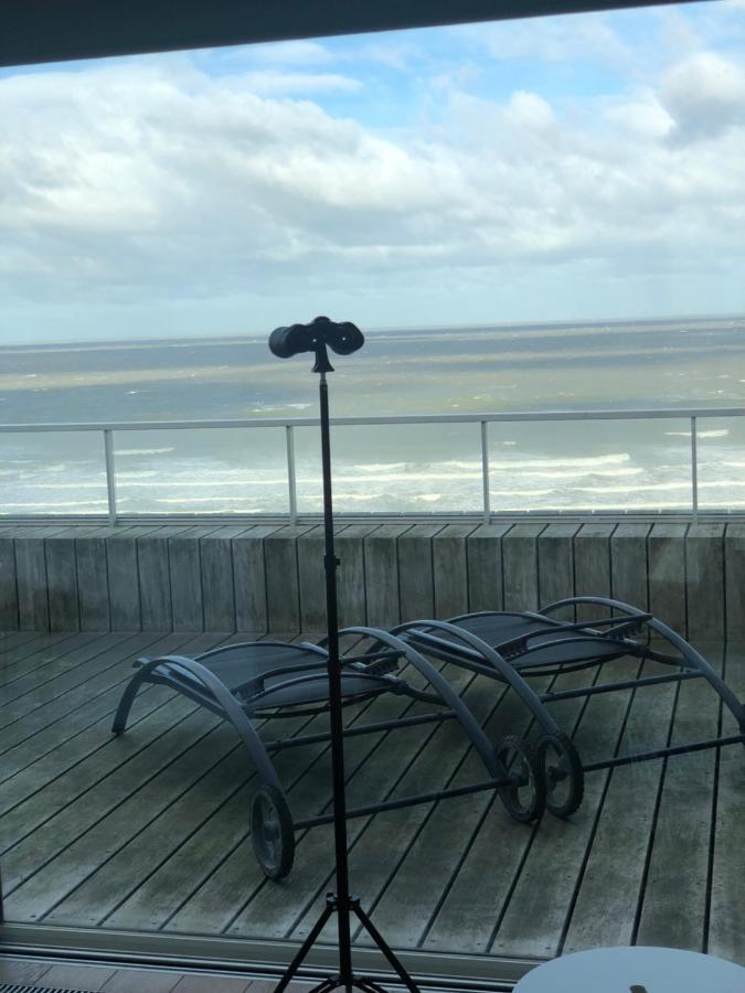 Penthouse Sea-Loft Blankenberge, Uniek Zeezicht, Luxeloft Met 40M2 Terras! Apartment Exterior photo